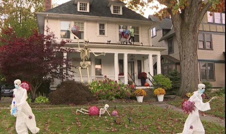 house decorated for Halloween