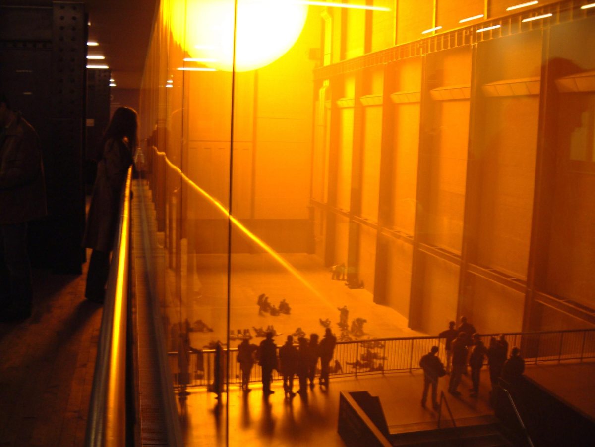 Olafur-Eliasson-The-Weather-Project-2003-Tate-Modern-London-4