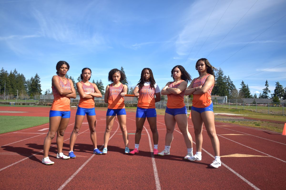 Lakes Track Girls Sprinter Team: Iyana Laine, Nevaeh M, Brittany Johnson, E'maya C., Karly Martin, and Mia Reddit